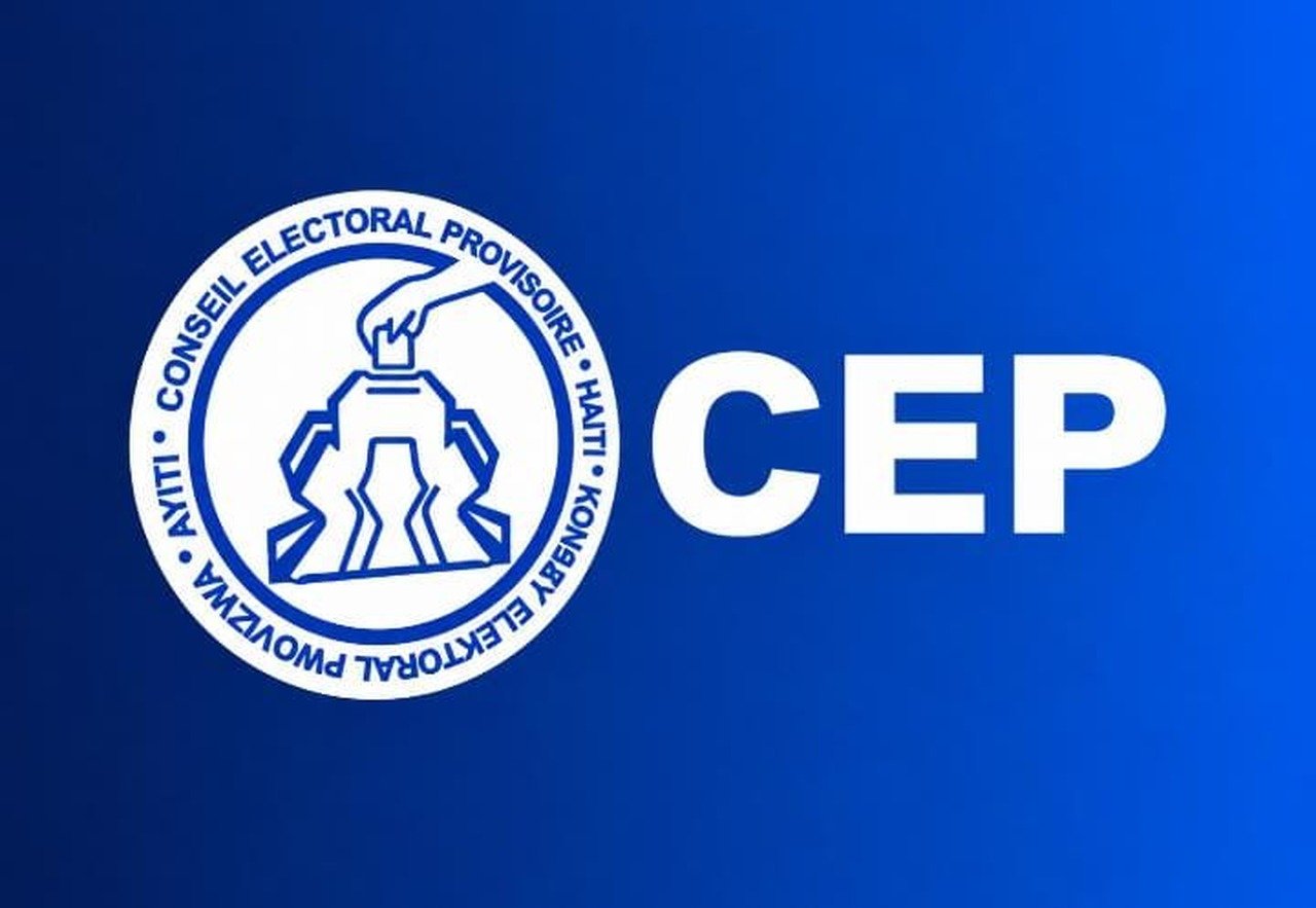 Logo du Conseil électoral provisoire (CEP) d'Haïti sur fond bleu, sigle « CEP » en lettres blanches.